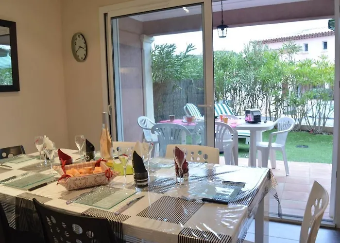 Sm410-010 Maxime Maison 4 Pieces 6 Couchages Avec Parking * Sainte-Maxime